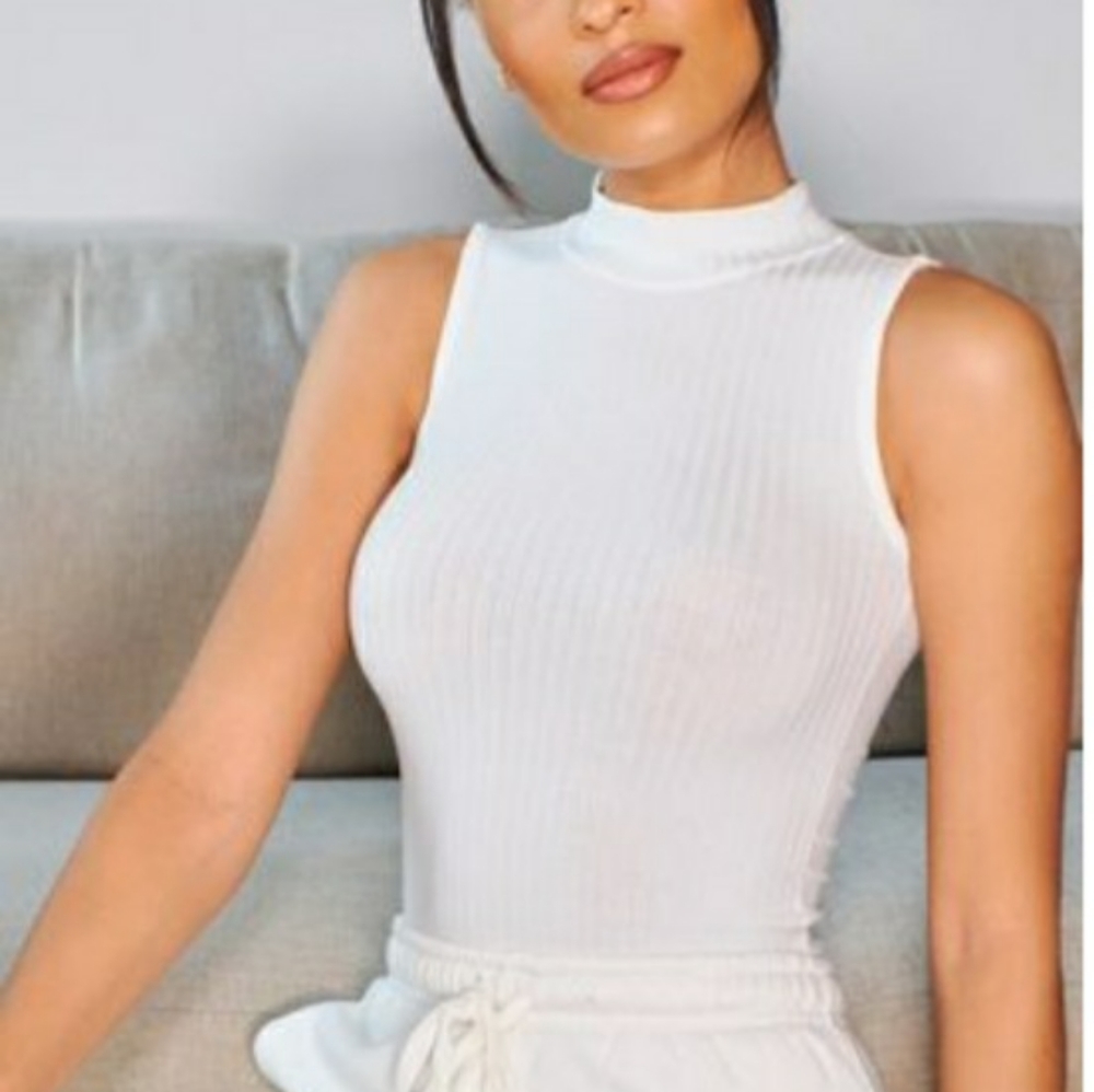 Pretty little thing white rib top